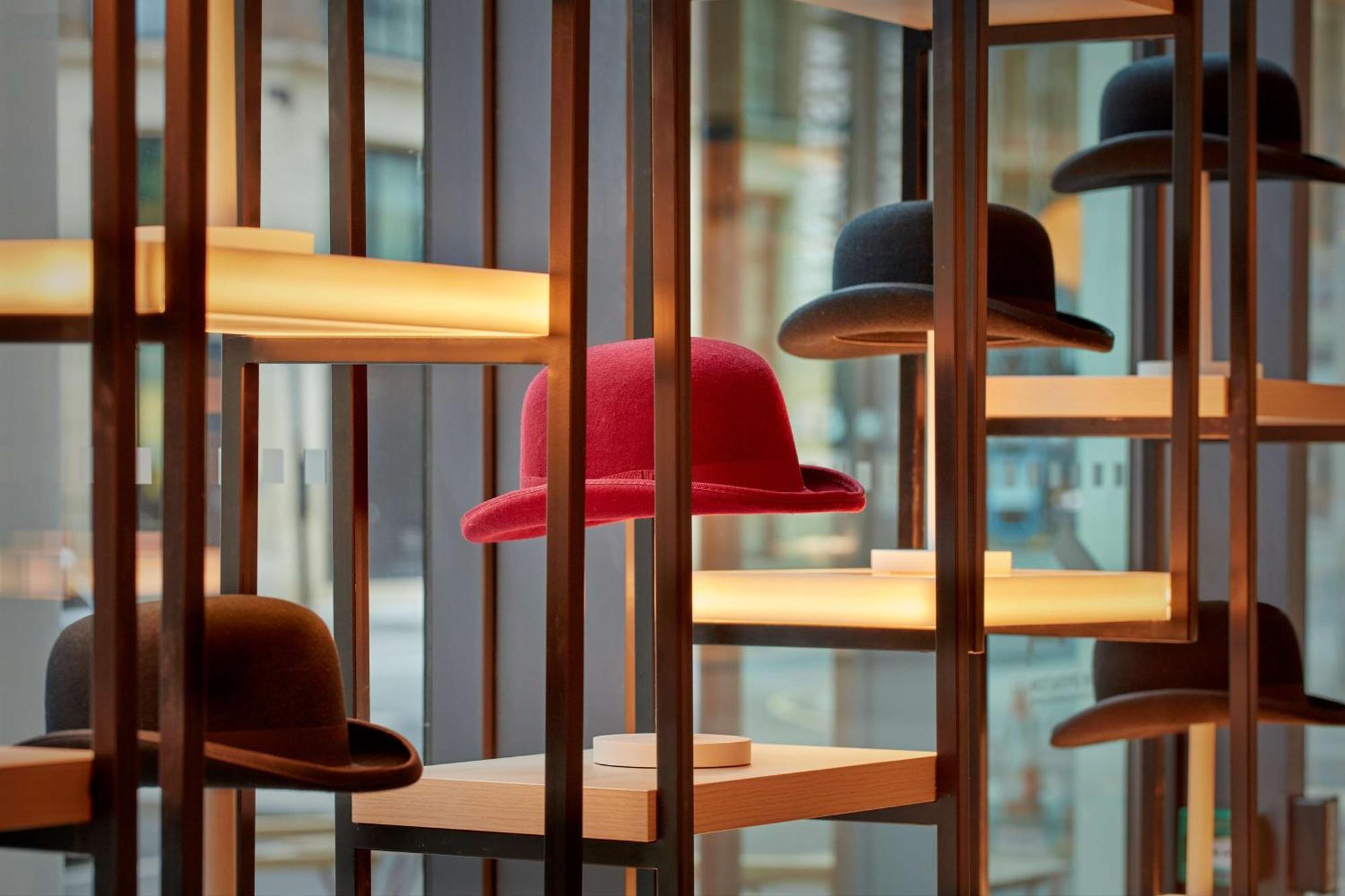 Отель The Westminster London, Curio Collection By Hilton Лондон